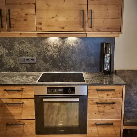 Dirndl Und Buam شاليه سالباخ هينترغليم