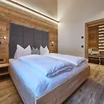 Dağ evi Dirndl Und Buam
