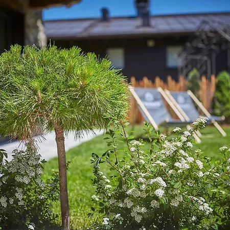 Dirndl Und Buam Chalet