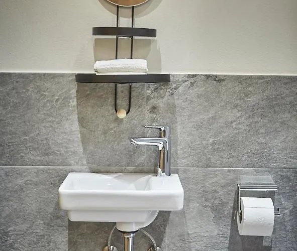 Dirndl Und Buam Saalbach-Hinterglemm