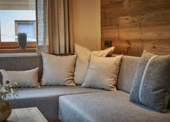 Dirndl Und Buam Saalbach-Hinterglemm