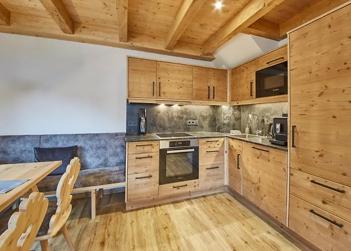 Dirndl Und Buam Chalet Saalbach-Hinterglemm
