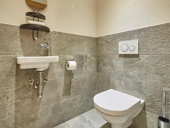 Dirndl Und Buam * Saalbach-Hinterglemm